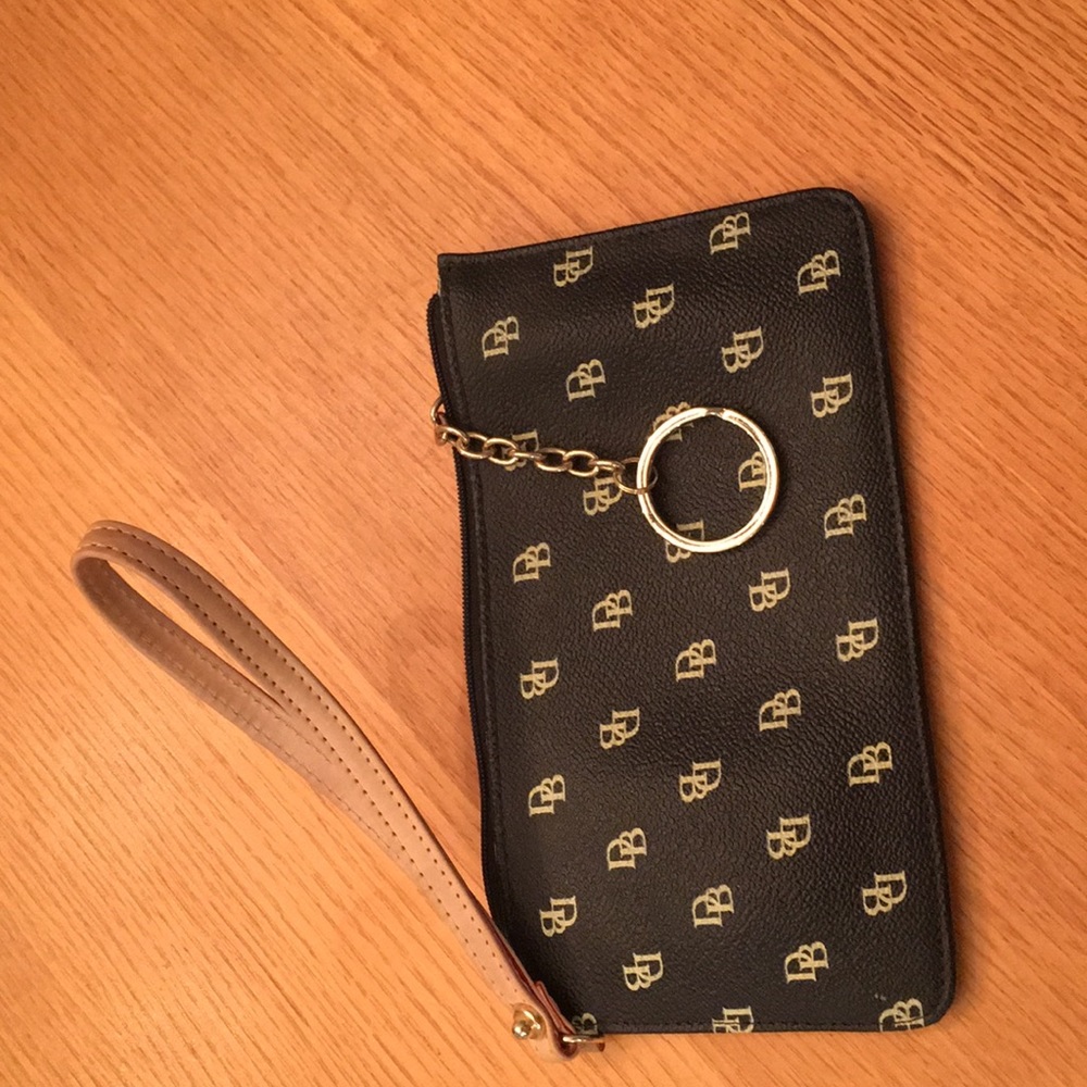 Black Dooney Wristlet